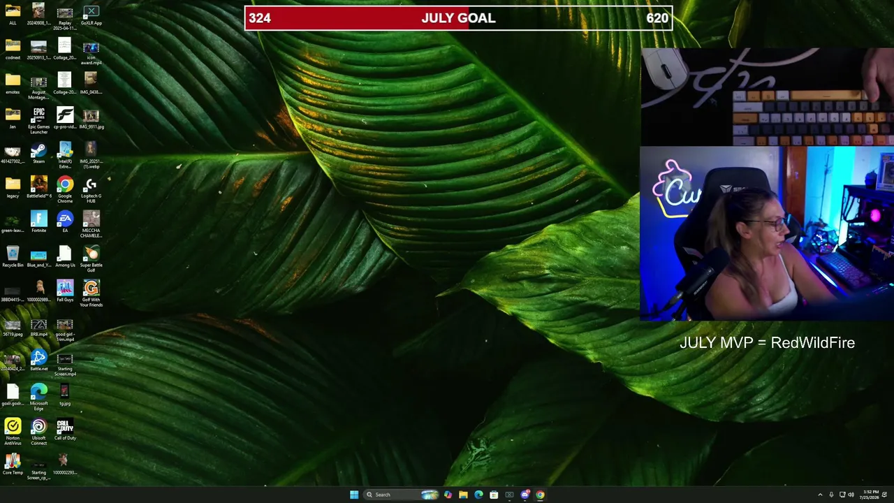 Your Favorite Mom Is Live 🔴
#1 Female Sniper - Best over 40 Comm