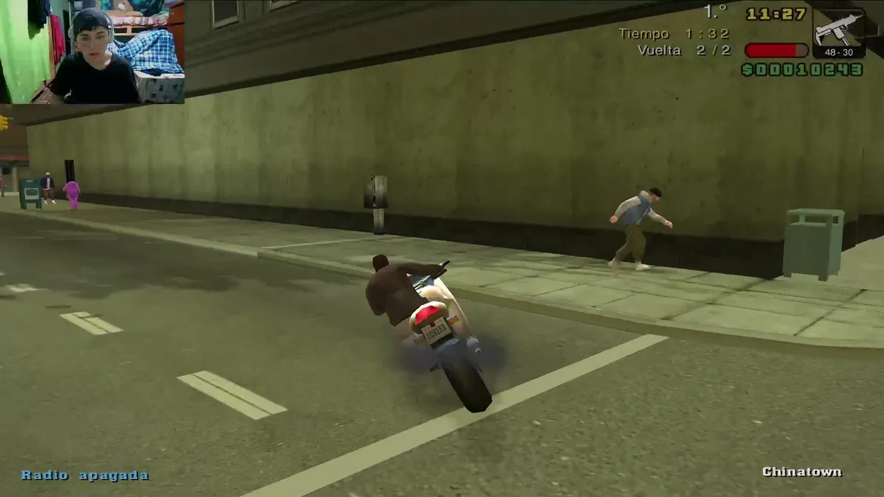 JUGANDO GTA LIBERTY CITY STORIES