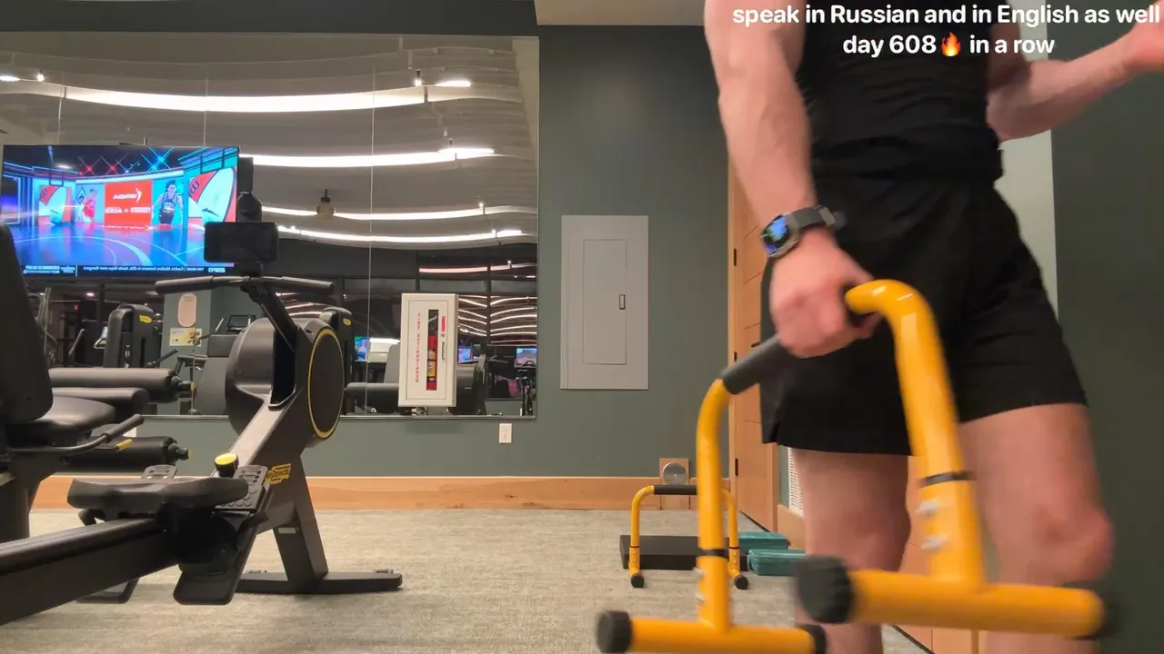 ur gym bro. workout everyDay 608