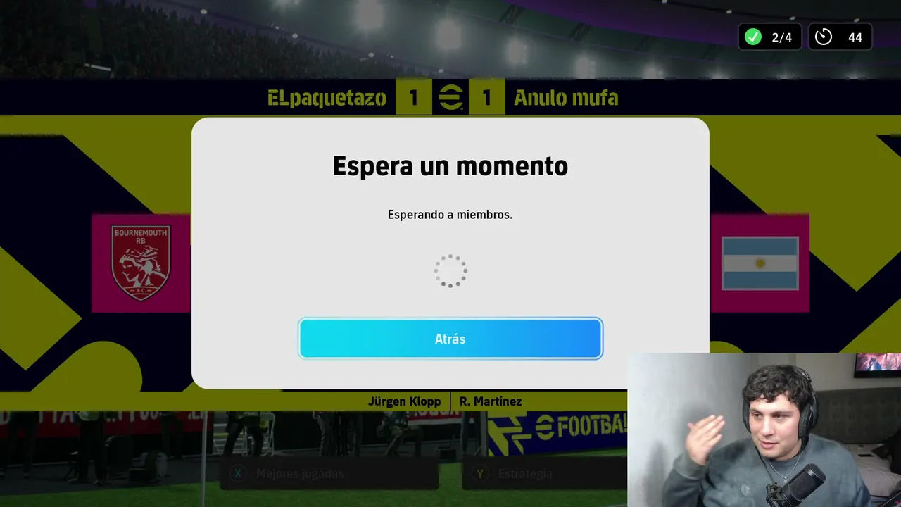 UNAS MANOS PARA EL TOM POR FAVOR