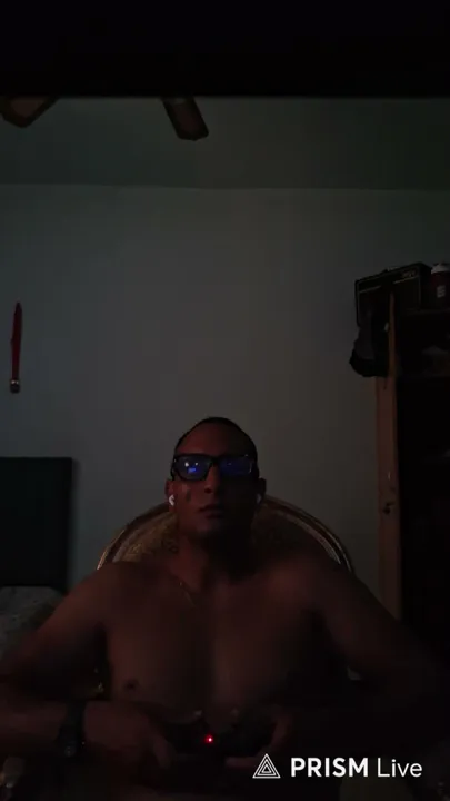 Live streaming of Dhafirez