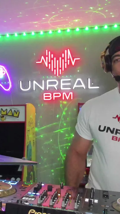 Unreal BPM Is Live DJing Right Now