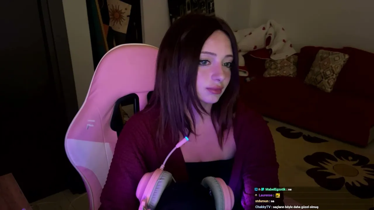 BEN GARSONUM |   !dc !instagram !blerp !tiktok !bağış