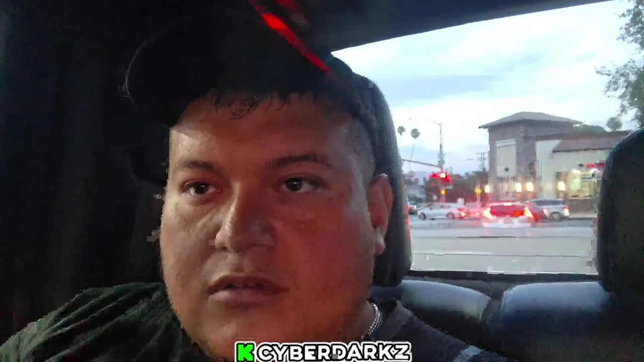 cyberDarkz IRL Outside