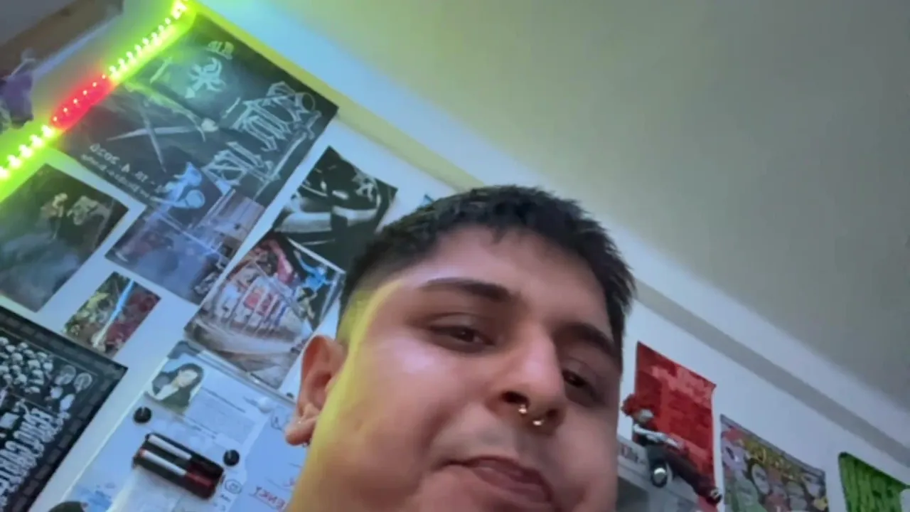 jsemciganstream #ciganarmy https://revolut.me/martinmkbp