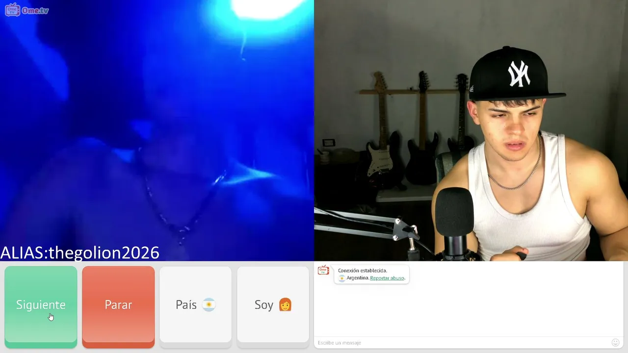 BOLUDEANDO EN OME TV,CADA FOLLOW 10 SENTADILLAS,DALEEEEEEE...