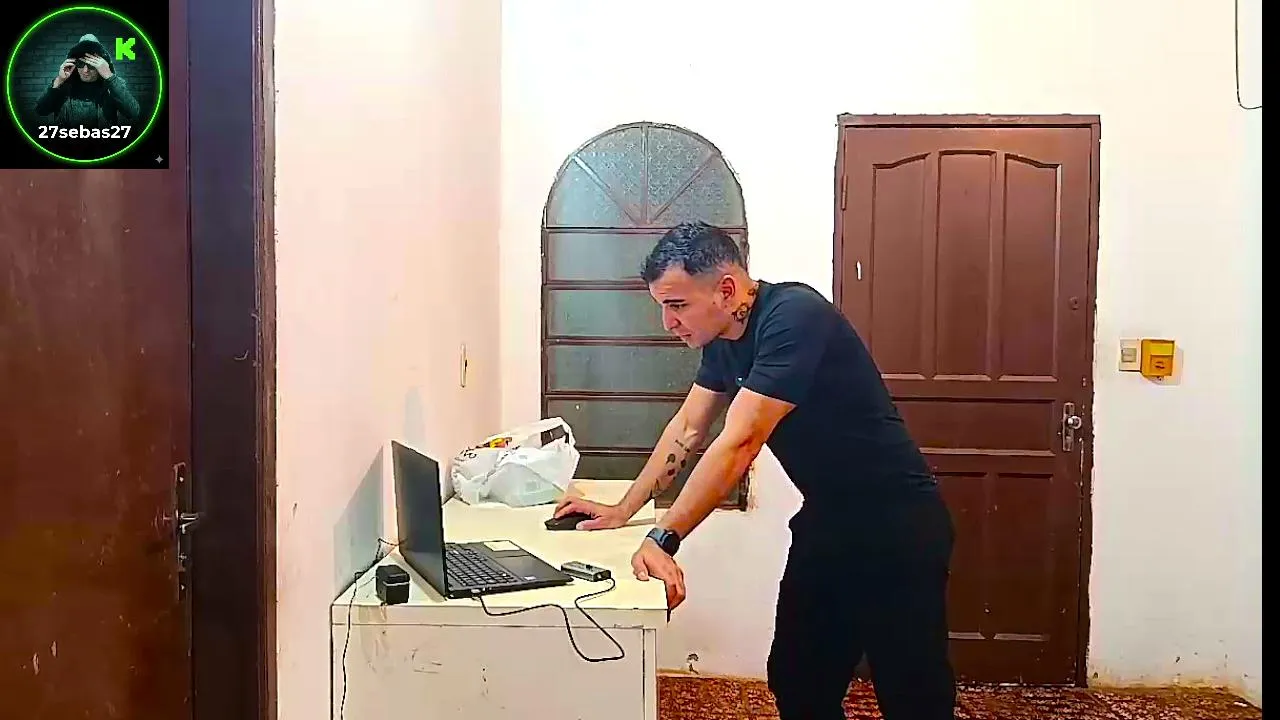 HELLOOOOOOOO! ESTAMOS ACTIVOS? QUE HACEMOS???