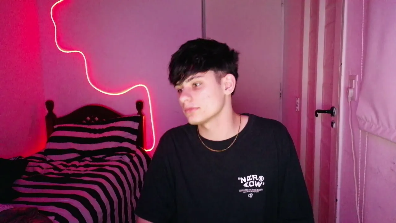 STREAM DOMINGUERO DE PURA ESENCIA | GAMING, CHARLA Y MATES