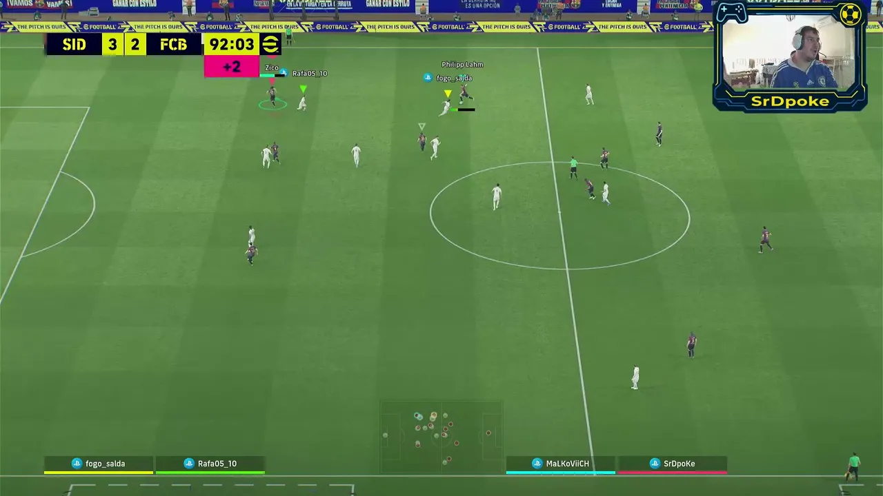 espero que konami se porte bien chaval con discapacidad que no usa smart assist