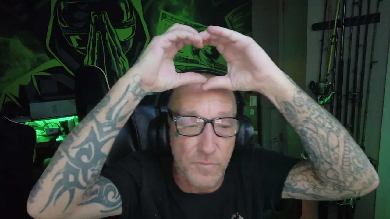💨 Sal back on the grind , lets keep this push going ...   Day 25 😂 | 420Friendly | 18+ | HEADLINER RP... | !commands