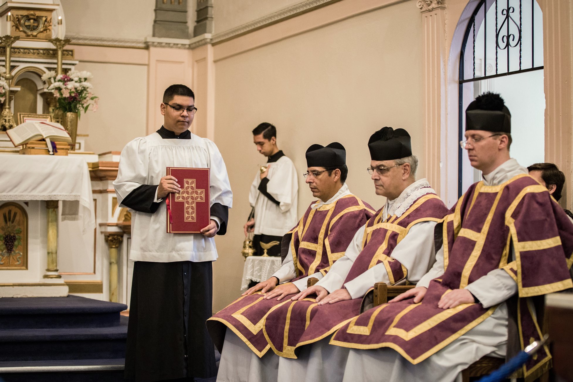 What about the Non-SSPX Traditional Clerics?