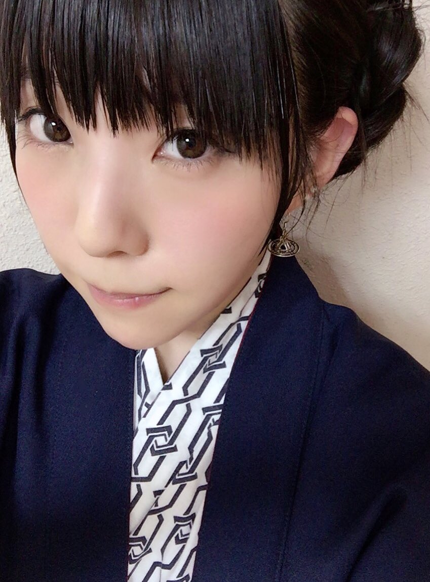 お風呂上がりに浴衣を着たら、旅行感が増し増しになりました〜☺️
今日も朝から収録❗️楽しいことばかりで心も体も元気になってる👀✨ 