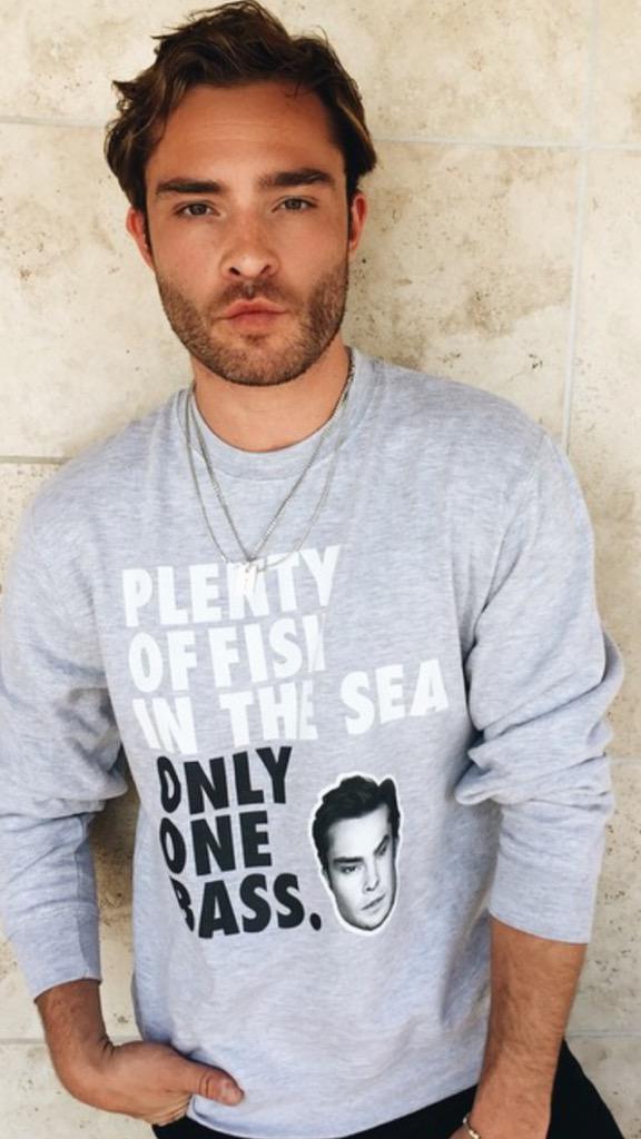 @EdWestwick @Represent http://t.co/Tfbm2QsI8x #OnlyOneBass http://t.co/dxpsUSsTRe