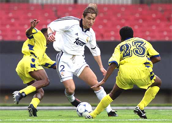 HRH @faisalbinturki1 remember this day. Brazil 1999, World clubs cup. http://t.co/ZOwMwfgyhp-Al Nassr 3-1 http://t.co/WpG2eh3dhp