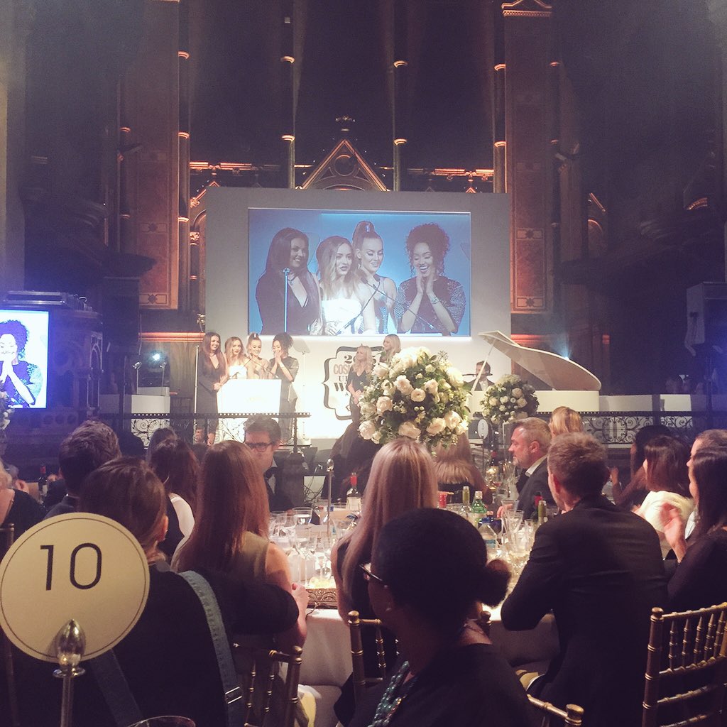 YES GALS 👊 obviously @LittleMix #UltimateGirlGroup #CosmoAwards 