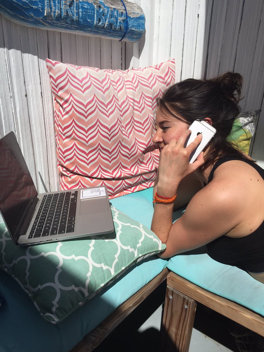phone banking for #Bernie! making calls to #nyc at the moment from sunny LA. volunteer here: https://t.co/ypwmbLtjwU 
