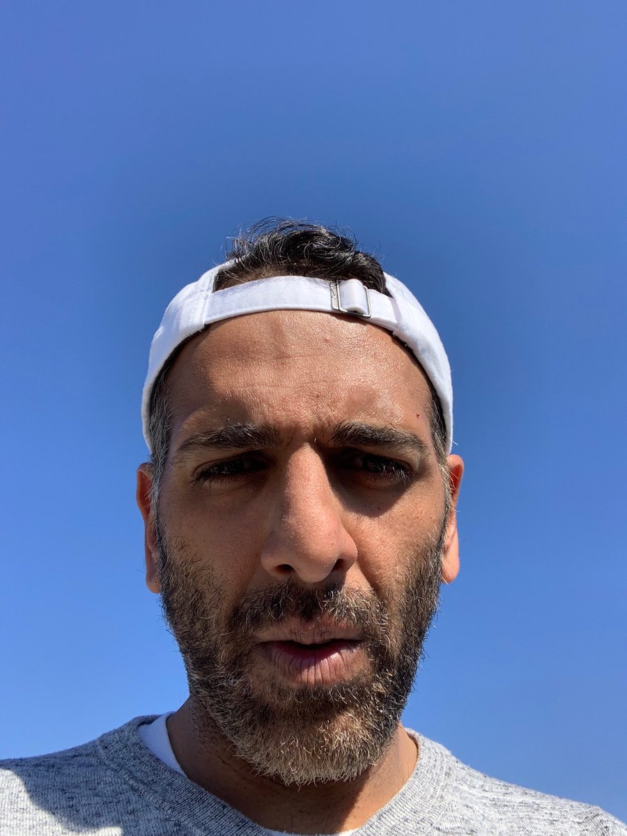 I highly endorse taking a 6 week sabbatical from social media. 
It allows you to focus on what’s important, what really matters in life and allows you to genuinely reflect on your life.
It’s a break from the narcissistic, self-absorption that oh whaddaya think of my beard?! 