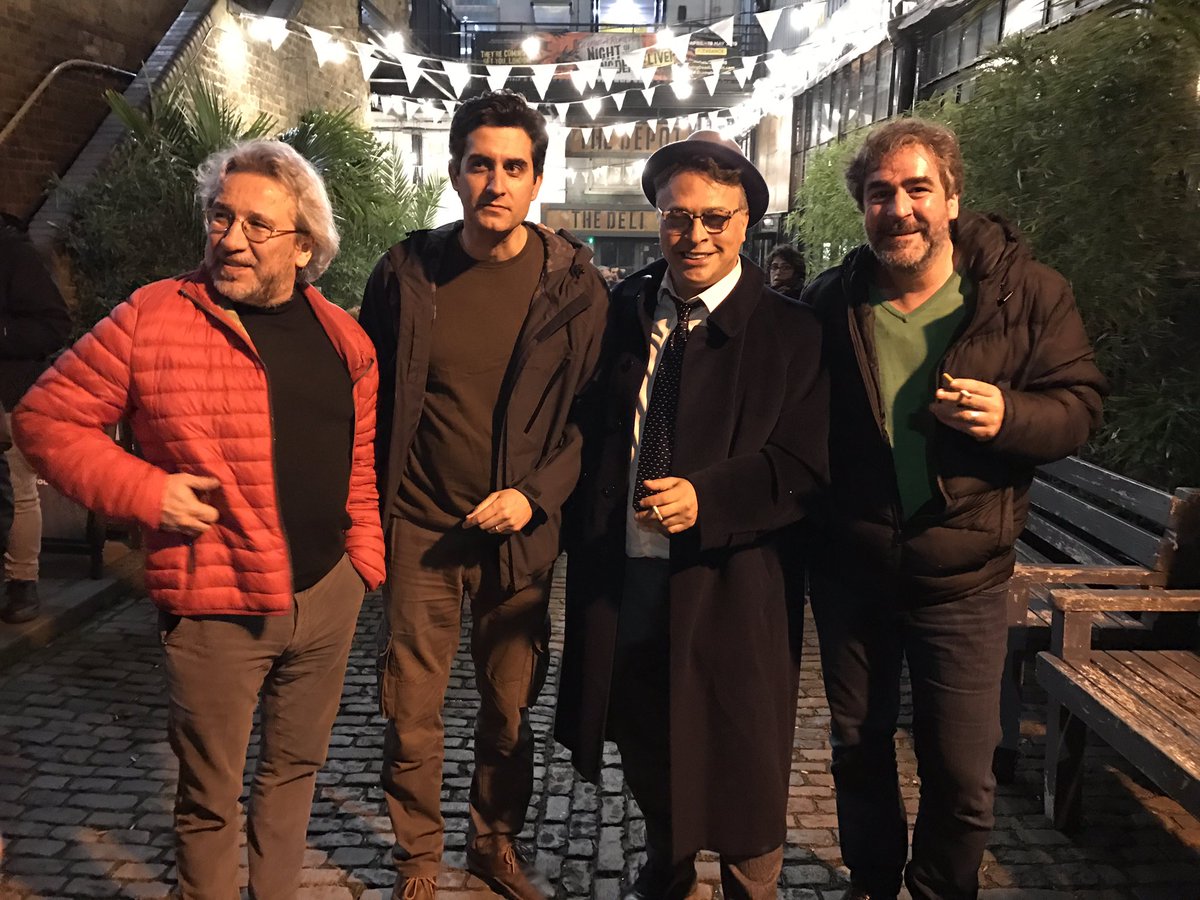 Memlekete selamlar. From London with love. @memetalialabora, @candundaradasi, @barbarosansalfn 