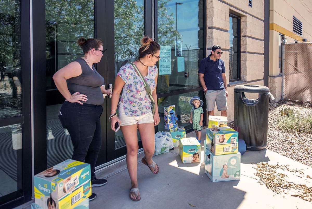 1/ People are buying diapers, wipes, soaps and toys to donate to children in overcrowded migrant detention centers. 

But they're being turned away. https://t.co/Pwj3wq9rYt 