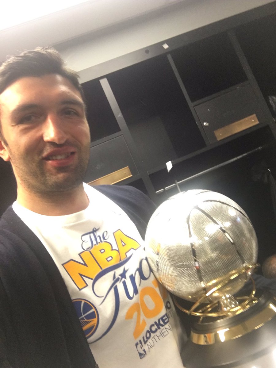 Western Conference Champs 🏆☝🏼
#DubNation 🇬🇪 