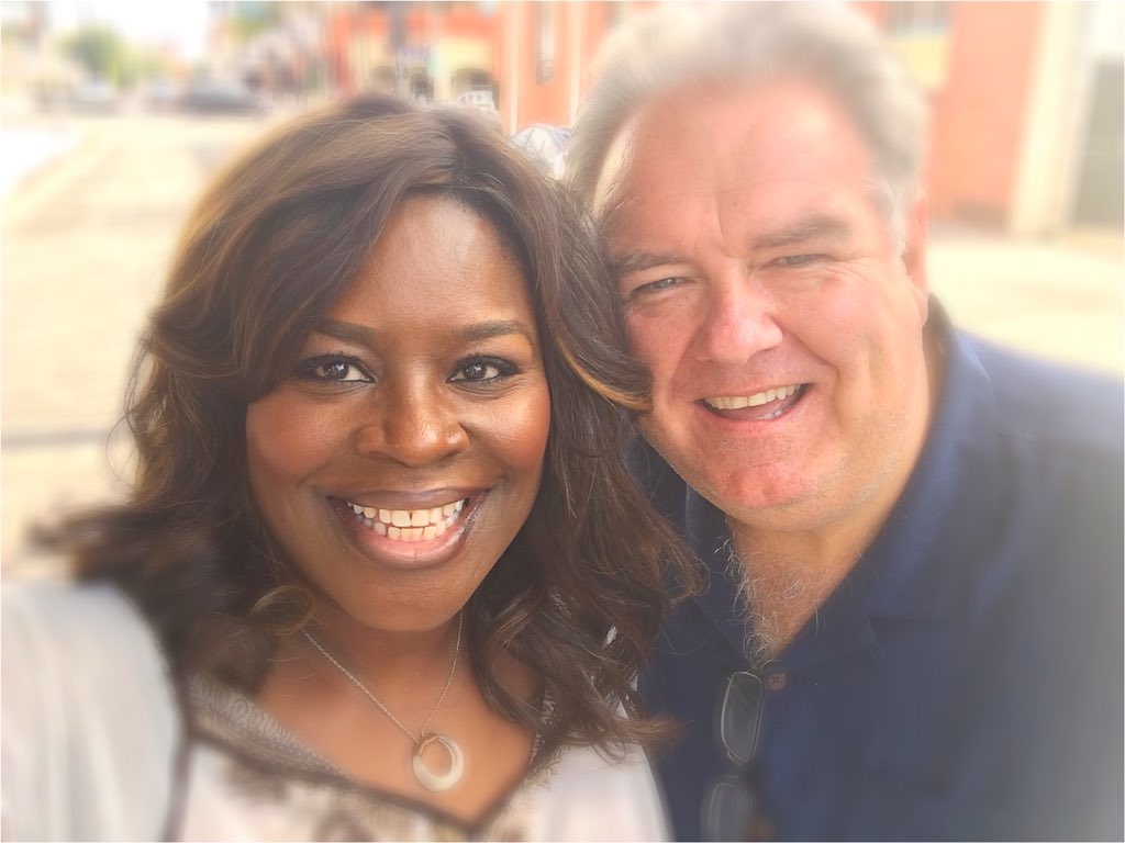 @JimOHeir Me too. But THIS pic makes me even happier. 
#Angles
#LunchWithMySetHusband 