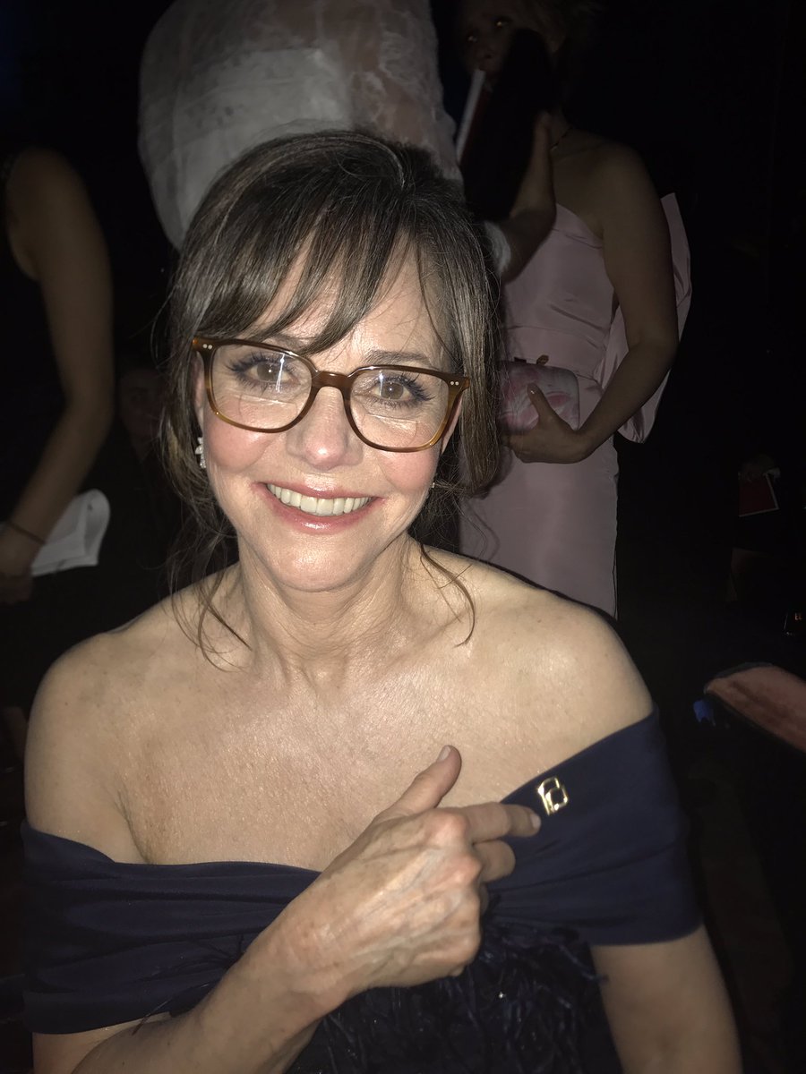Sick of hearing actors talk re politics? 2 bad I won’t stay silent while politicians attack our rights. Proud to #StandwithPP #TonyAwards 
