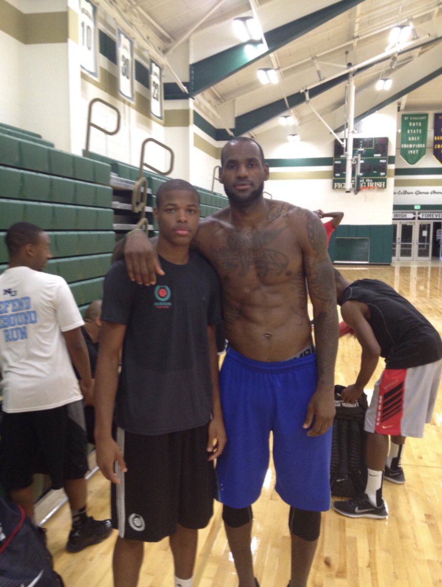 Then and now w big bro @KingJames who woulda thought I'll be playin against em this soon 💪🏿 