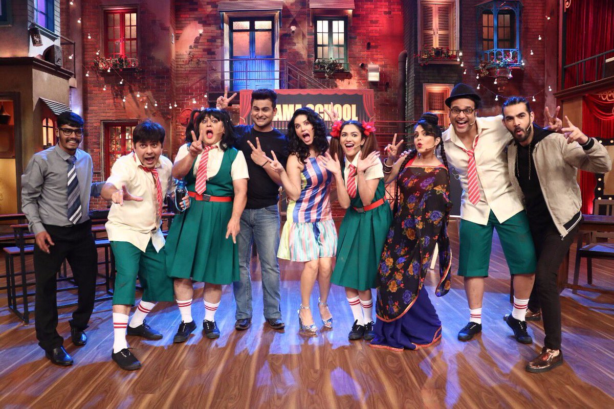 Dis week on #TheDramaCompany get ready for crazy madness!@SunnyLeone @kingaliasgar @mishrasugandha @Sudesh_Lehri @DrrrSanket @karanvgrover22 