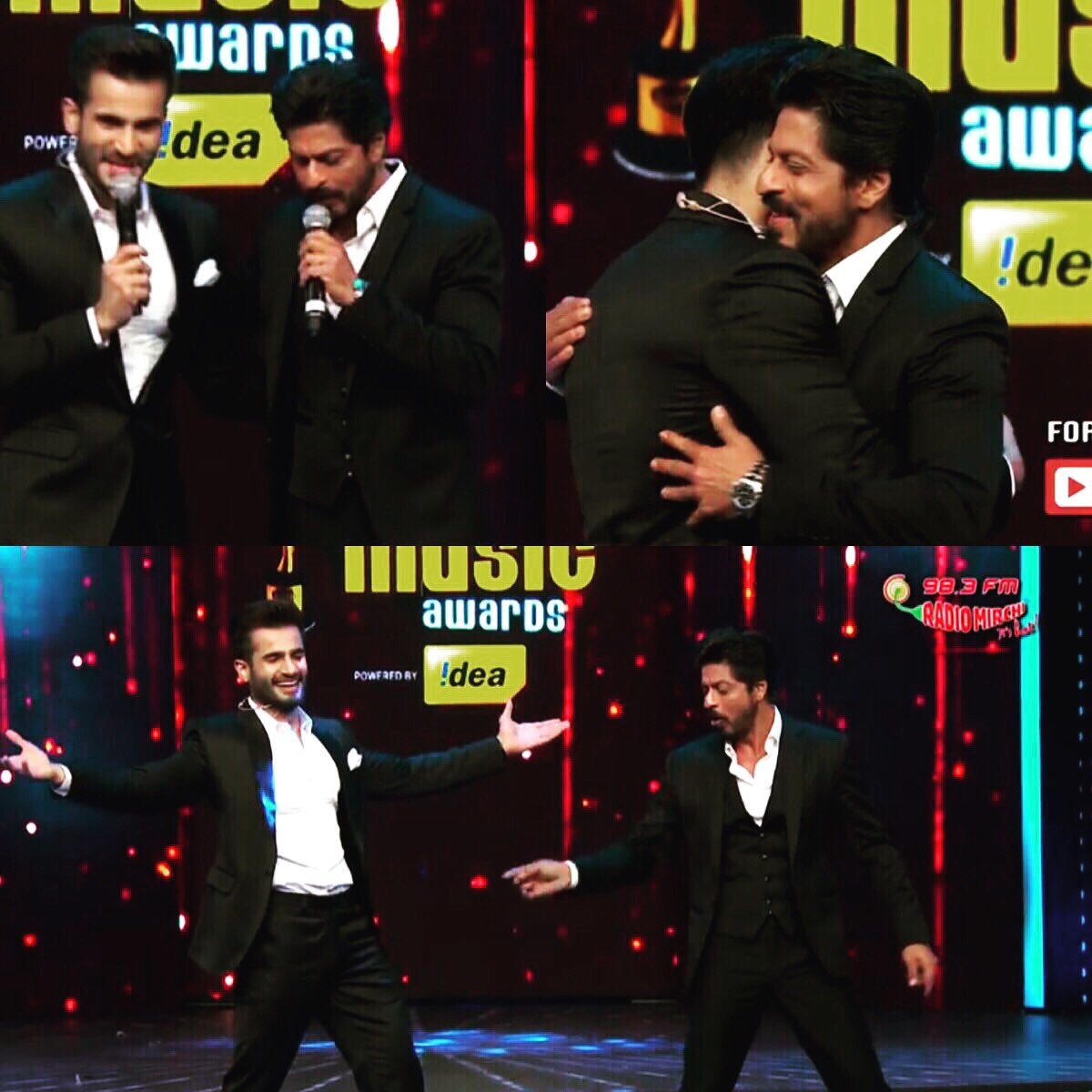 Happy happy birthday to the man!! So much love!! @iamsrk 🤗🤗 