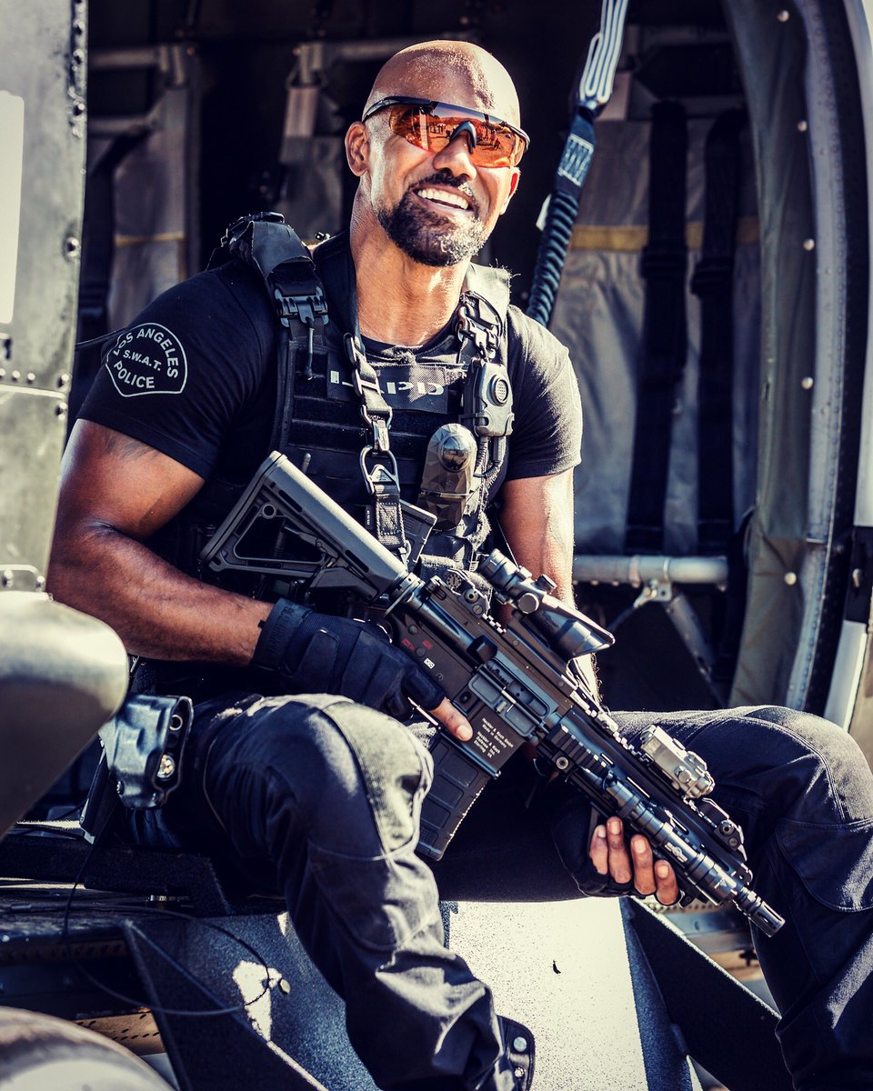 When HONDO’s not scowling and taking care of business... Shemar is gigglin’ n grinnin’ because I’m having the time of my LIFE on my DREAM job!! .... coming in HOT fully LOADED on my chopper landing in your backyard tonight!!!!  TUNE in on CBS for #SWAT at 10/9c !!!! 