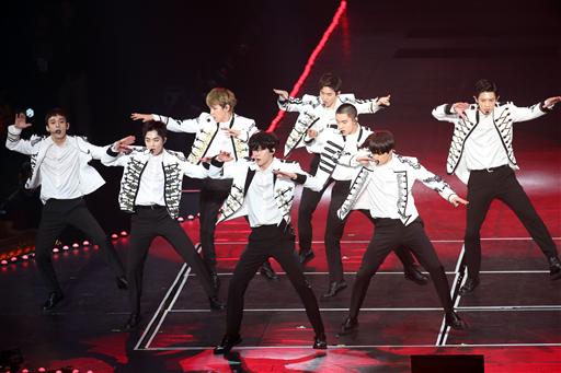 The Olympic moment Evgenia Medvedeva has been waiting for: K-pop group EXO (@weareoneEXO) will perform during the #Pyeongchang2018 closing ceremony. https://t.co/xLRWmfL3ZT 