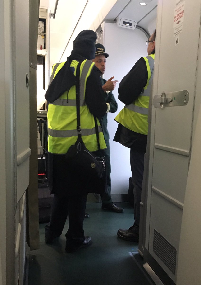 I am so utterly sick of @HeathrowAirport ground staff 'losing' my wheelchair. Over 70 mins after landing back from Ethiopia I'm still stuck on an empty plane while they try to find it  Just when is UK's premier airport going to stop treating disabled passengers this way? 