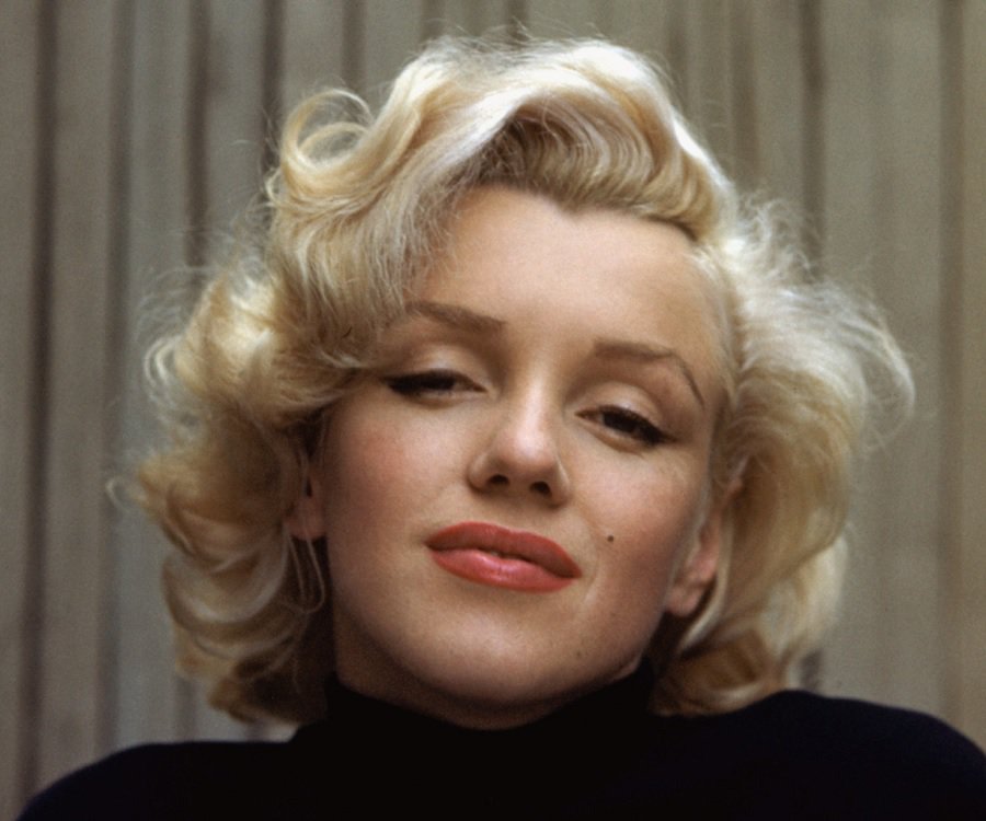 On this day June 1, 1926 Marilyn Monroe was born in a charity ward in Hollywood.  The biggest legend in the history of Hollywood. We will always love you beautiful! 