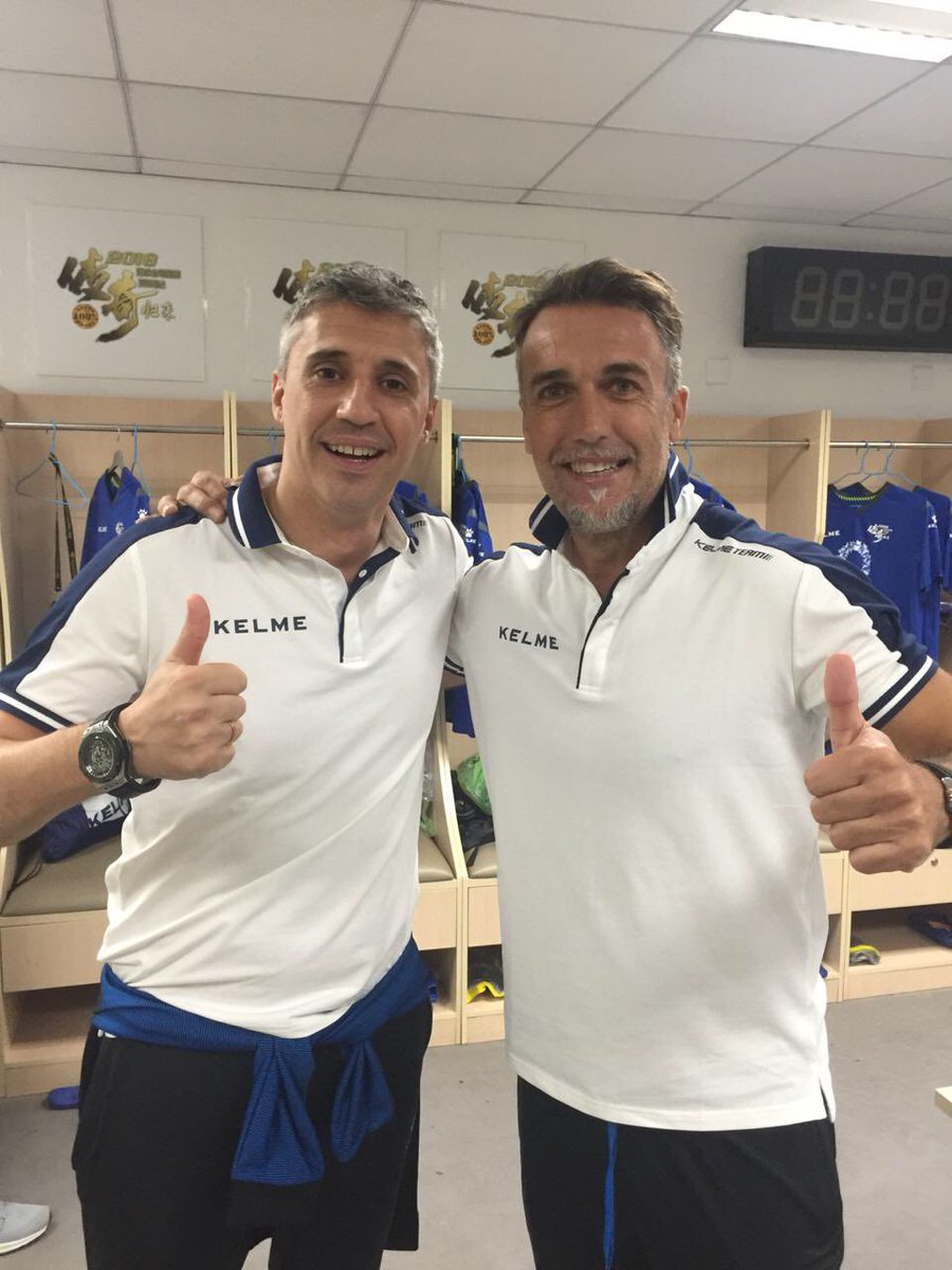 Qué lindo volver a verte, @GBatistutaOK !!!🇦🇷⚽️⚽️⚽️🇦🇷 