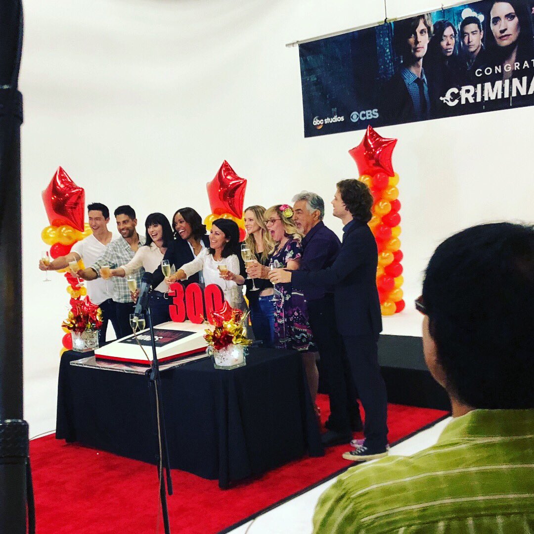 300th episode of @CrimMinds_CBS &amp; I am so humbly full of appreciation for my job and the honor to work with @_Adam_Rodriguez @ajcookofficial @pagetpaget @JoeMantegna @GUBLERNATION @aishatyler @danielhenney PS call your representatives &amp; talk about issues you care about 🇺🇸✌🏽💖 