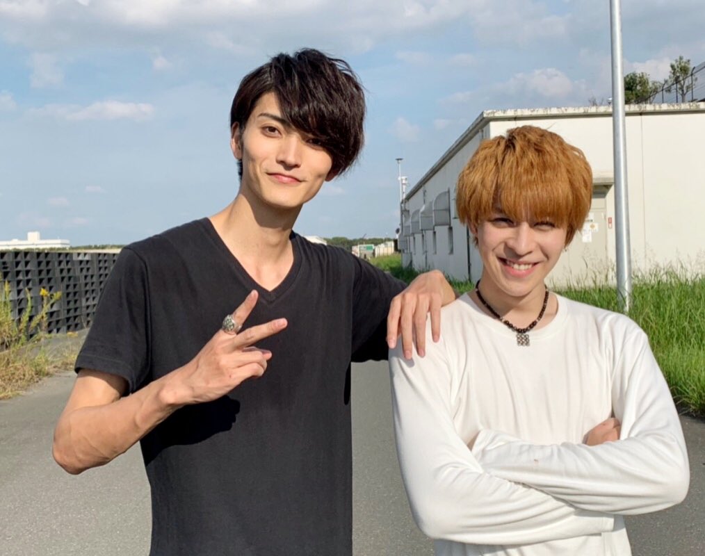 仮面ライダージオウ12話の最後にちょこっとお邪魔しました👻！

久々に大天空寺の階段を駆け登る事が出来たよ、、

マコト兄ちゃんとも再会🔥
次回こそいよいよ【ゴースト編】‼️‼️
ディケイドさんも現れたね！？！？
#タケル殿 
#マコト兄ちゃん
#仮面ライダージオウ 