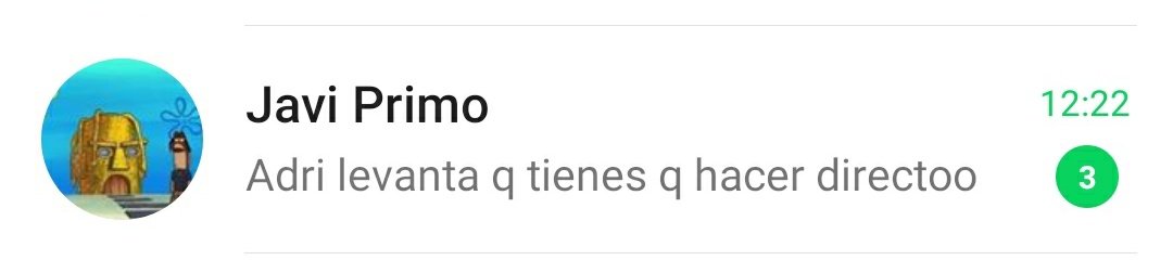 A mi primo de 10 años le regalaron ayer su primer móvil por la comunion 