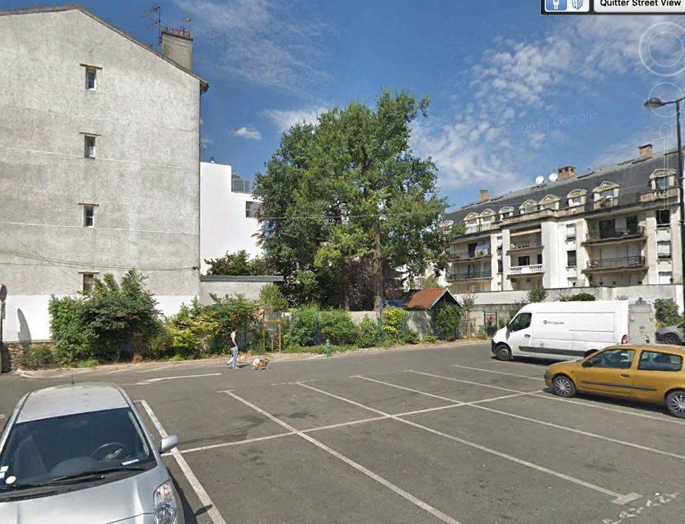 NON MAIS LA BLAGUE!
Je tape mon ancienne adresse sur Google Earth et c'est pas je tombe sur moi entrain de balader mes chiens??? 
I-CO-NIC 