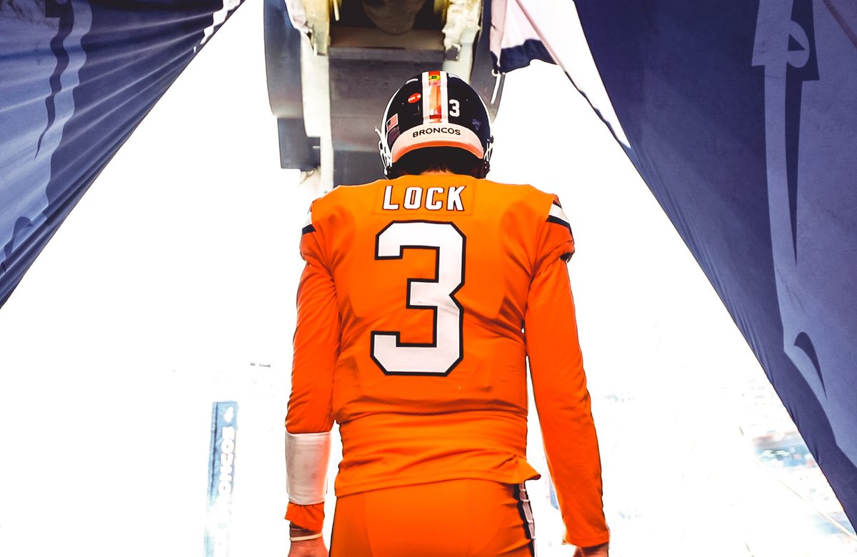 Thank you Broncos Country for the warm welcome in 2019...I now understand the passion as well as the responsibility!! Happy New Year!! 🐴 