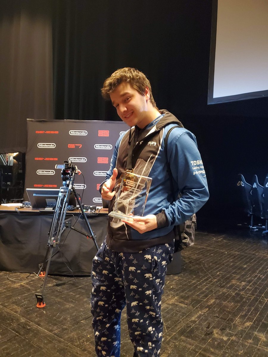 I'M THE GENESIS 7 CHAMPION!!!!! The first time I've cried tears of joy after winning 😭 