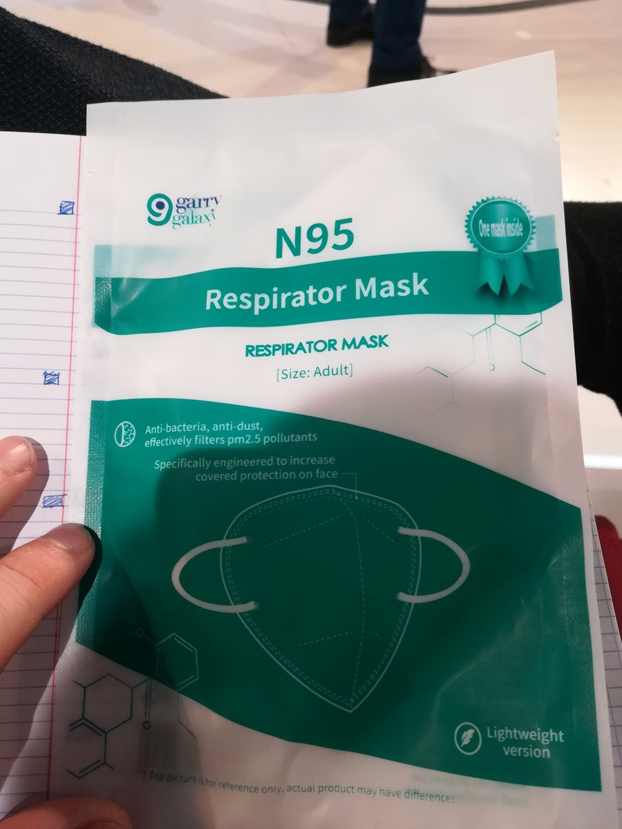 Las mascarillas de la vergüenza. Unas mascarillas que llevan utilizando más de 10 días algunos compañeros y que se ha demostrado que no valen para atender pacientes en primera línea.Una más... 