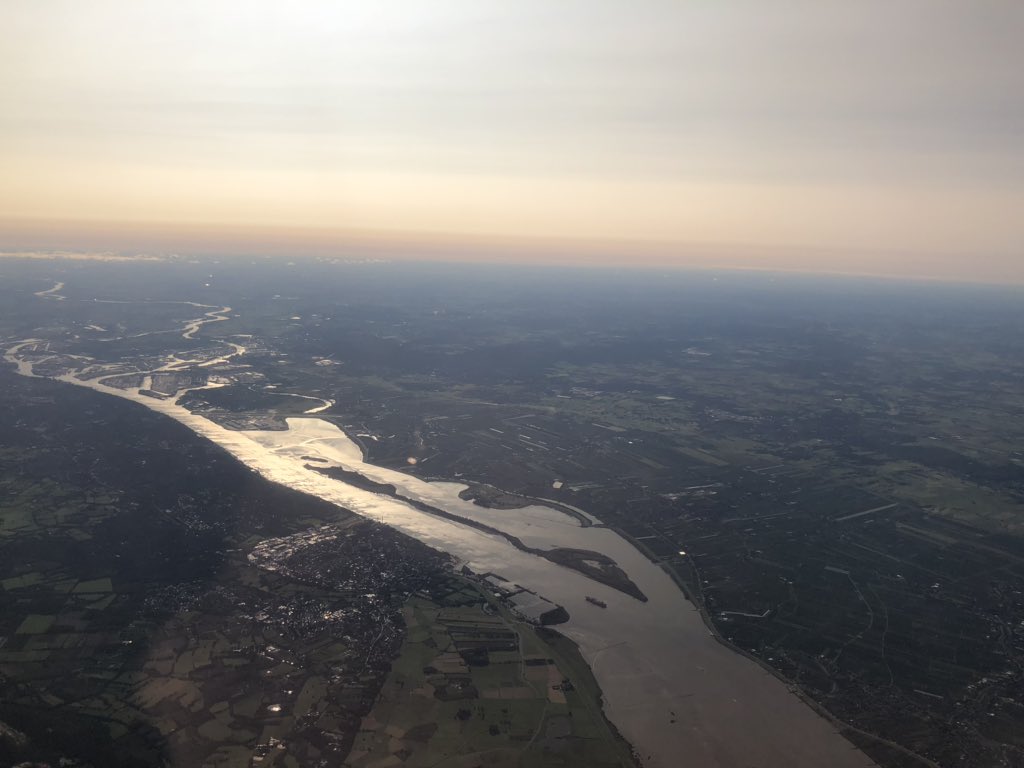 Bye-bye, Hamburg! Auf dem Weg, mir persönlich ein Bild von Trumps #USA weniger als zwei Monate vor der Wahl zu machen. Bin gespannt! #USWahl2020 