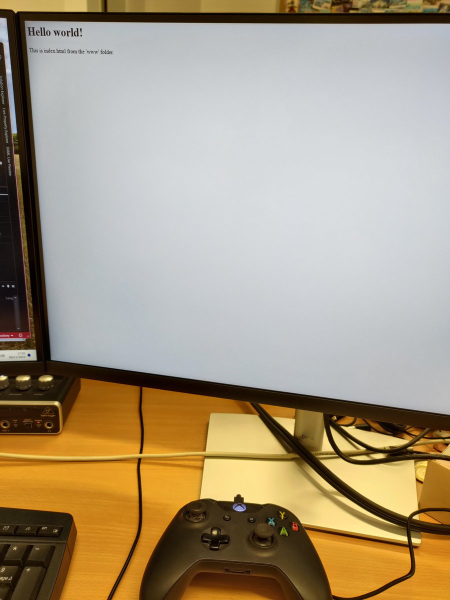 Hello world in WebView2 on Xbox! (Early days - can't promise anything yet) 