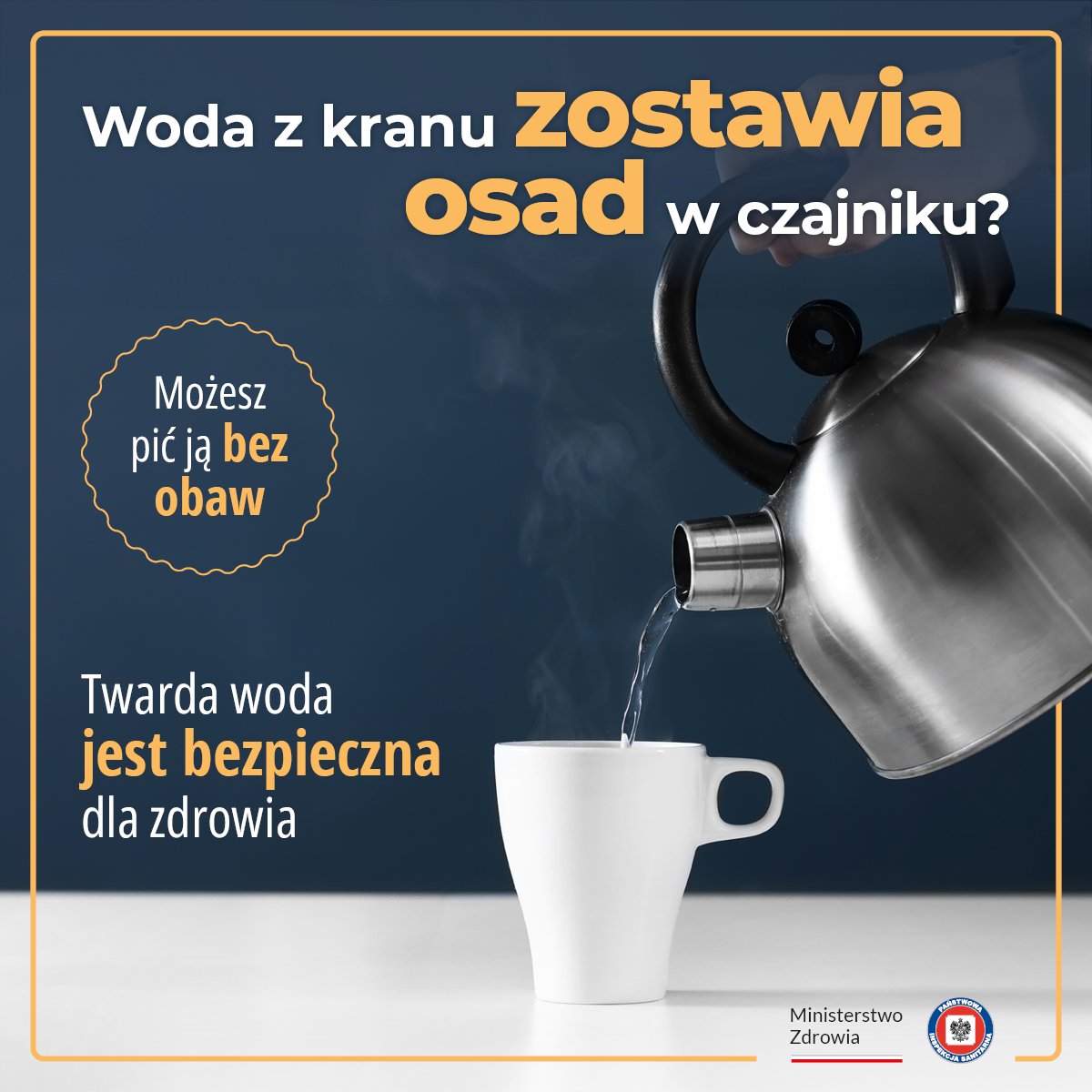 W czajniku, w którym gotujesz wodę pojawił się osad? Zastanawiasz się, czy taka woda wodociągowa jest bezpieczna?
Biały osad świadczy o zawartości w wodzie związków wapnia i magnezu. Nie maja one negatywnego wpływu na twoje zdrowie, mogą jedynie wpływać na smak i zapach wody. 