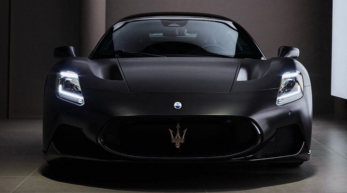 The excitement of the night, delivered. The new MC20 Notte Special Series is a unique #MaseratiFuoriserie creation of only 50 exemplars.

#Maserati #MaseratiMC20 