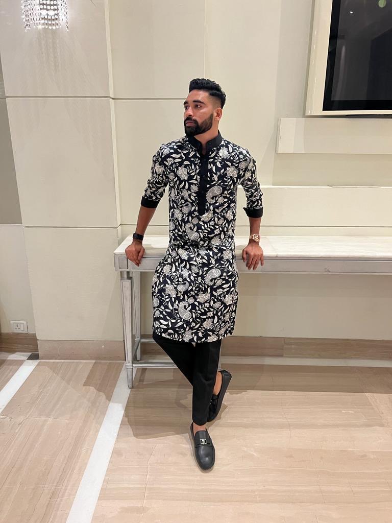 Happy Diwali to you and your loved ones ✨

Outfit - M M Javeed 