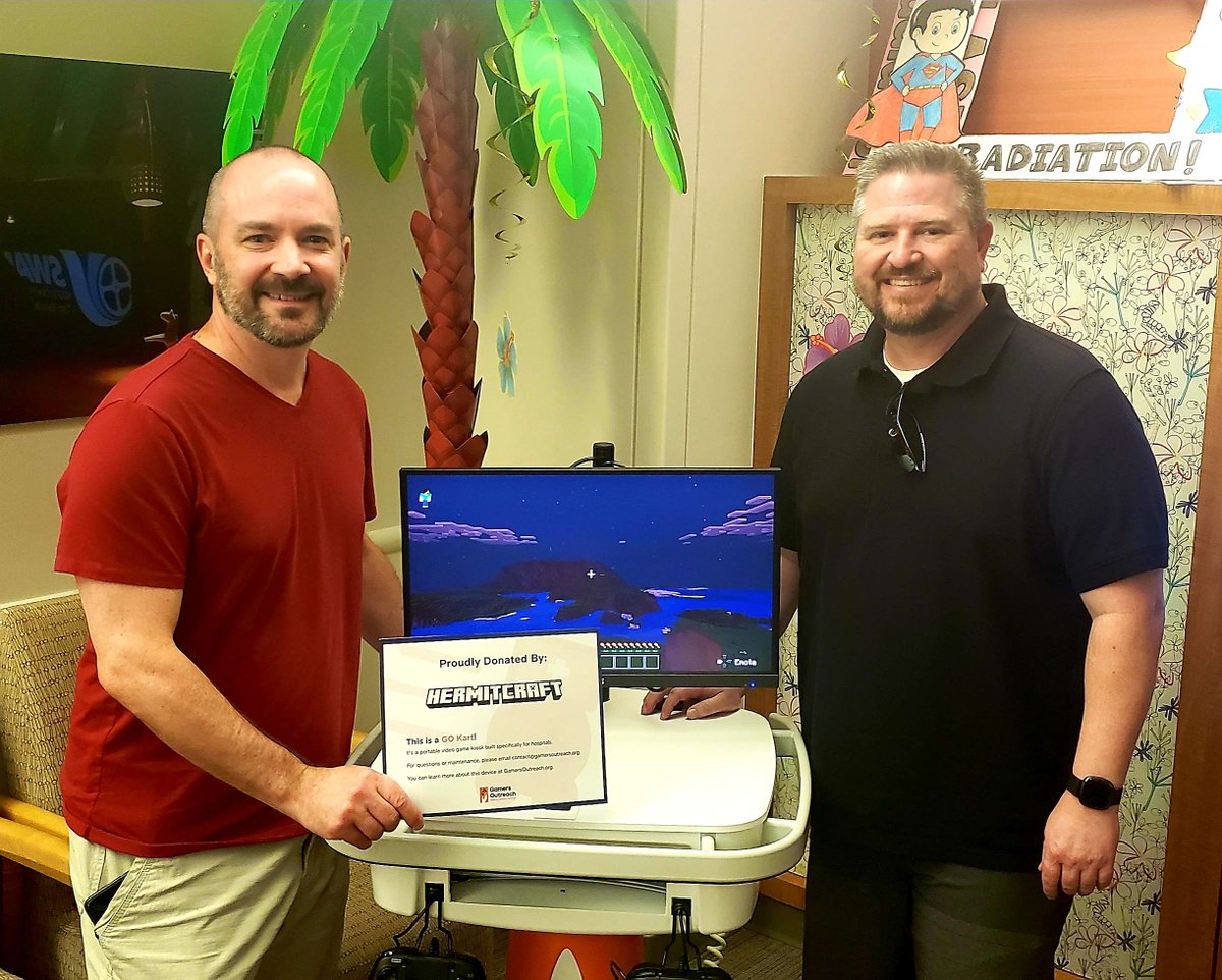Yesterday @ImpulseSV and I visited @MayoAZRadOnc.
We got to see the @GamersOutreach GOKarts that YOU made happen!
It was incredible seeing how much the patients and the staff appreciate these carts! 
Thanks to the child life specialists and staff that made our visit possible. 