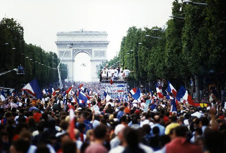 ⭐️POUR L’ÉTERNITÉ ⭐️ 