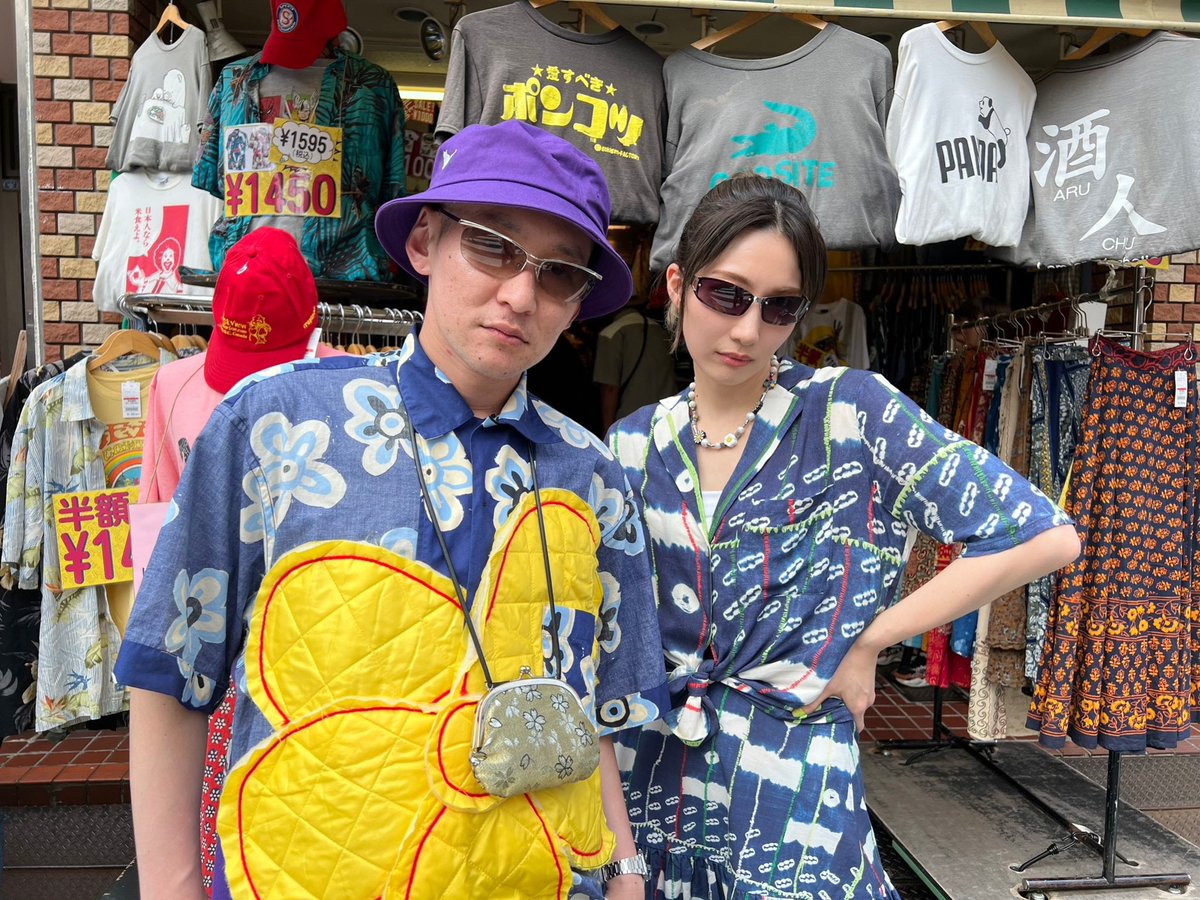 そいつどいつの市川刺身さんとお付き合いさせていただいております🫶
お父さんとお母さんもこのツイートで知ると思いますが詳しくは「恋するアテンダー」を見ていただき把握の方よろしくお願いします🫶
そして二人の事をご存じなかった方へ。
なんと髪のある方がイッキュウです。

よゆ〜🐟 