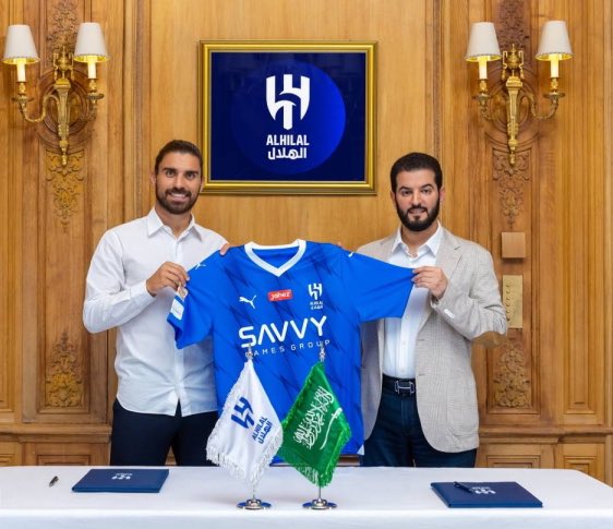 نادي #الهلال ثاني أعلى الأندية في العالم إنفاقًا على شراء عقود اللاعبين في فترة الانتقالات الصيفية الحالية بقيمة تبلغ 178 مليون يورو، بعد نادي أرسنال الإنجليزي والذي أنفق أكثر 231 مليون يورو، بحسب بيانات حديثة كشف عنها موقع ترانسفير ماركت 